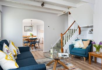 Cliffwell House, Sleeps 5 + cot, Porthleven.