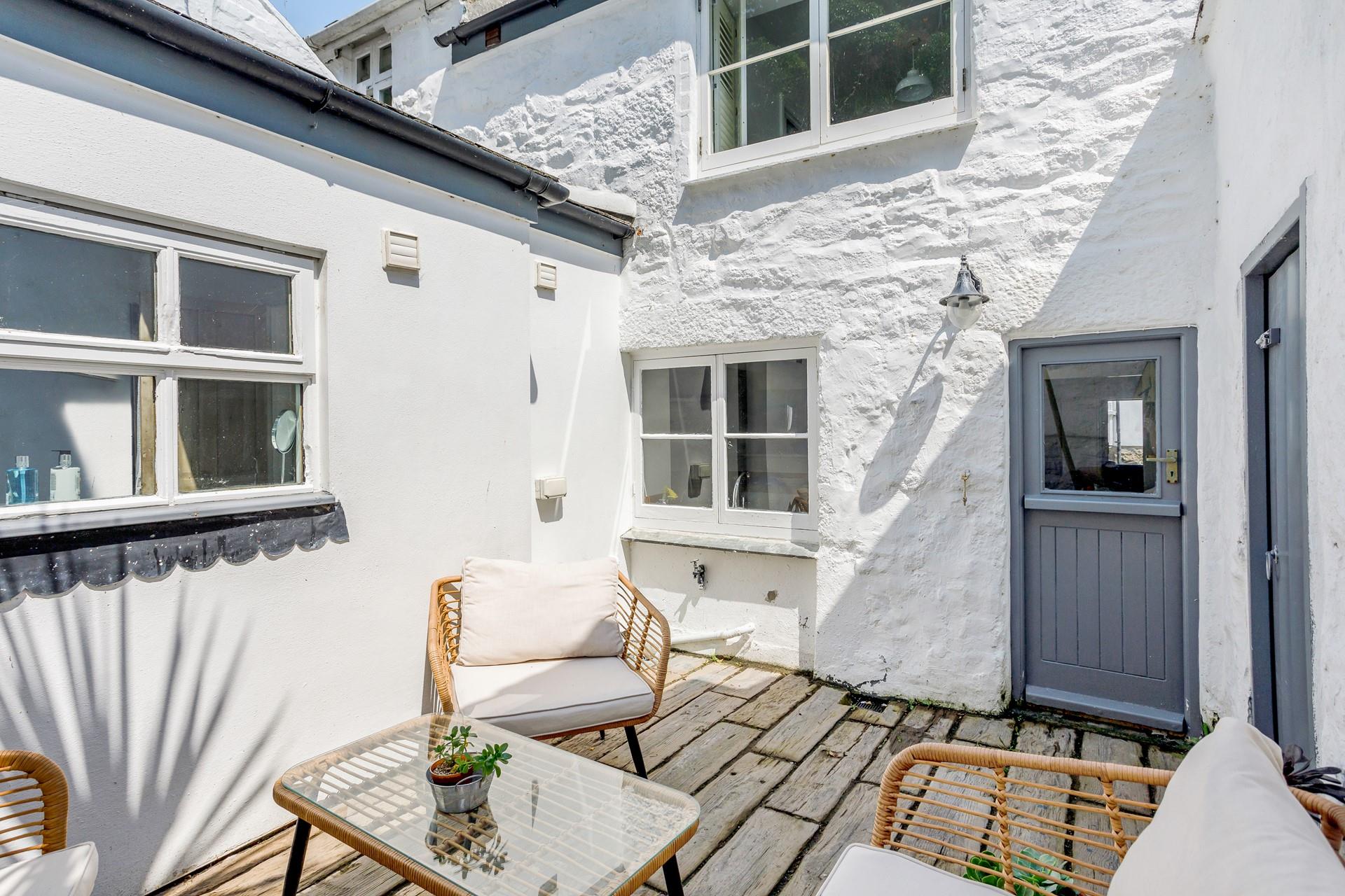 It is just a two-minute walk to Mousehole's quaint harbour beach.