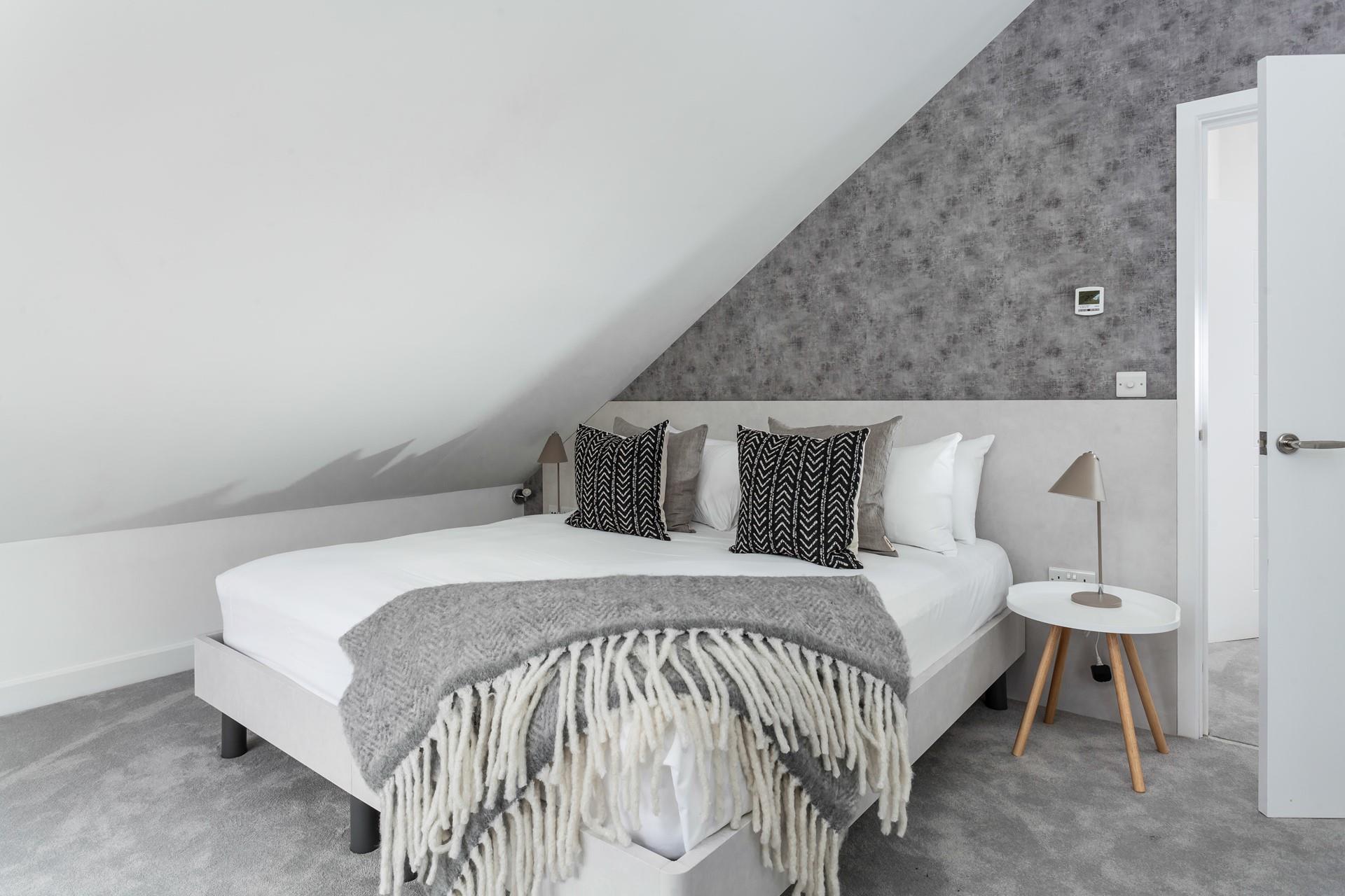 There is the added bonus of underfloor heating throughout the property.