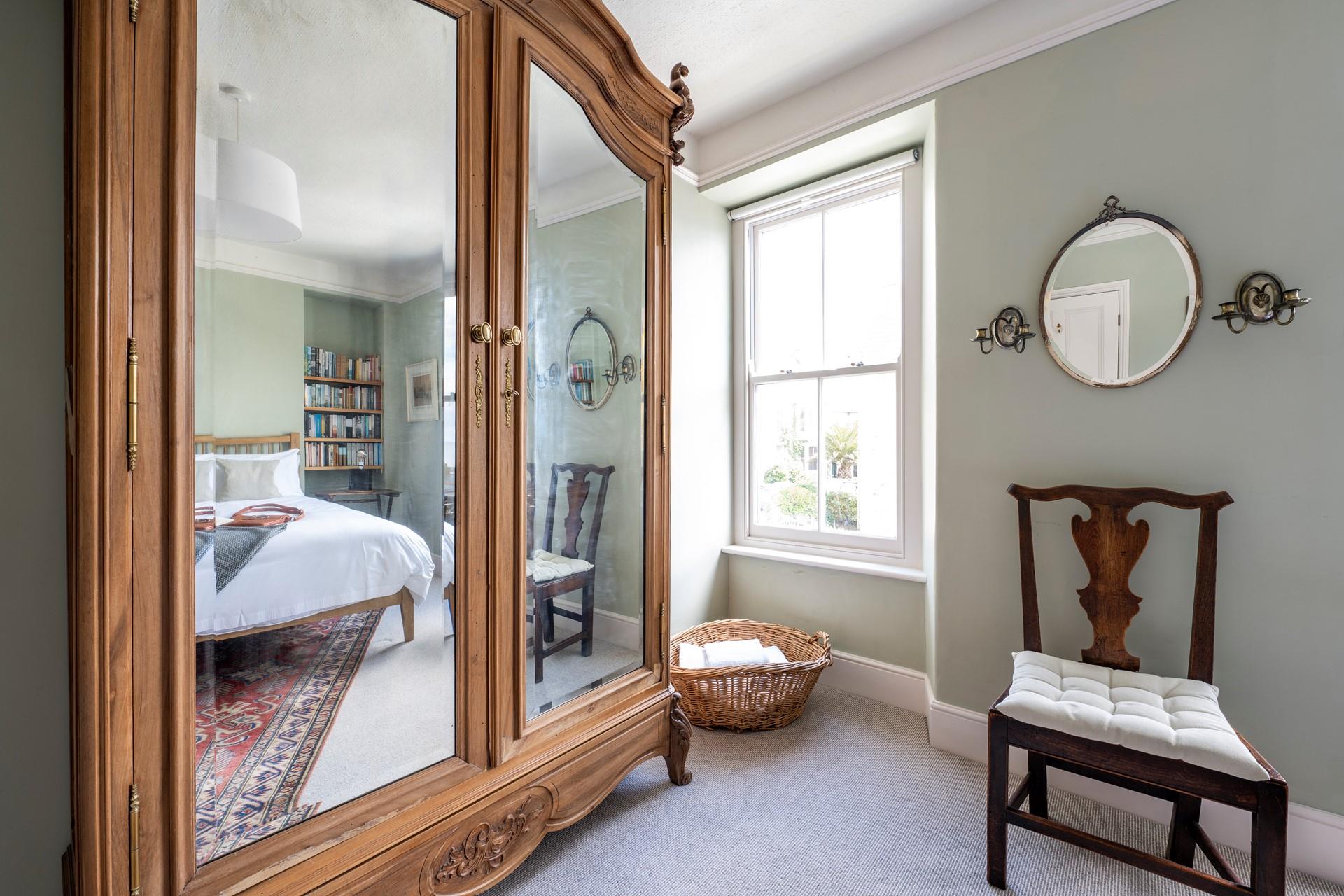 Pack away your clothes in the large wardrobe when you arrive.