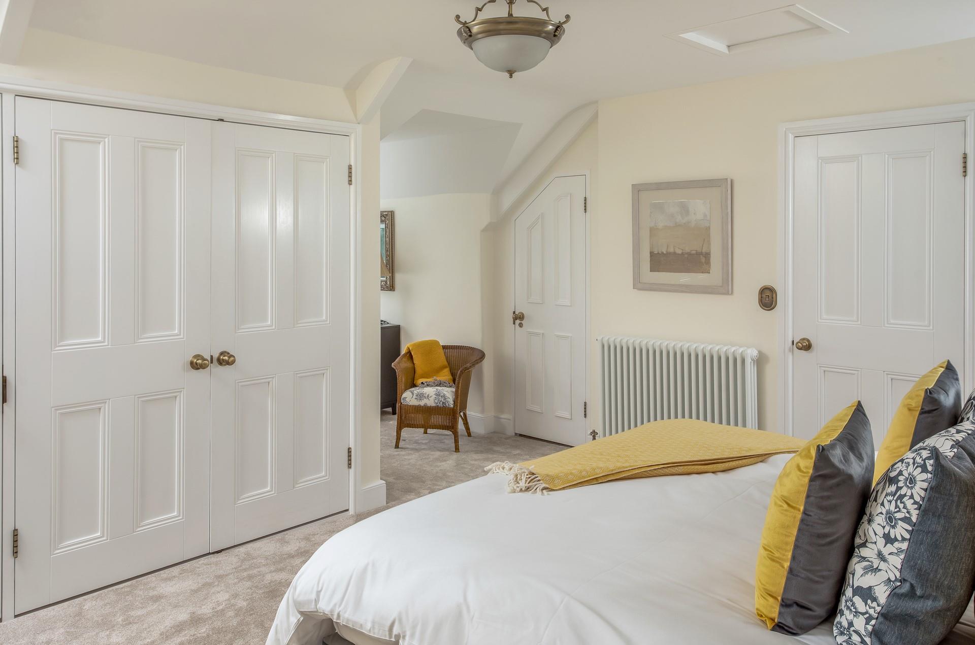 There is a built-in large wardrobe to unpack all your beach clothes in when you arrive.