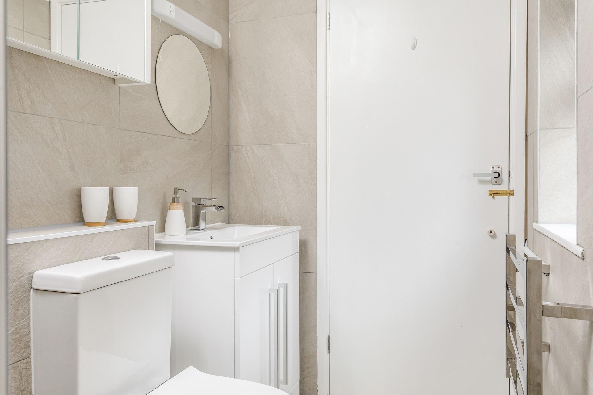 Get ready for the day and take a walk on the coast path to Boscastle.