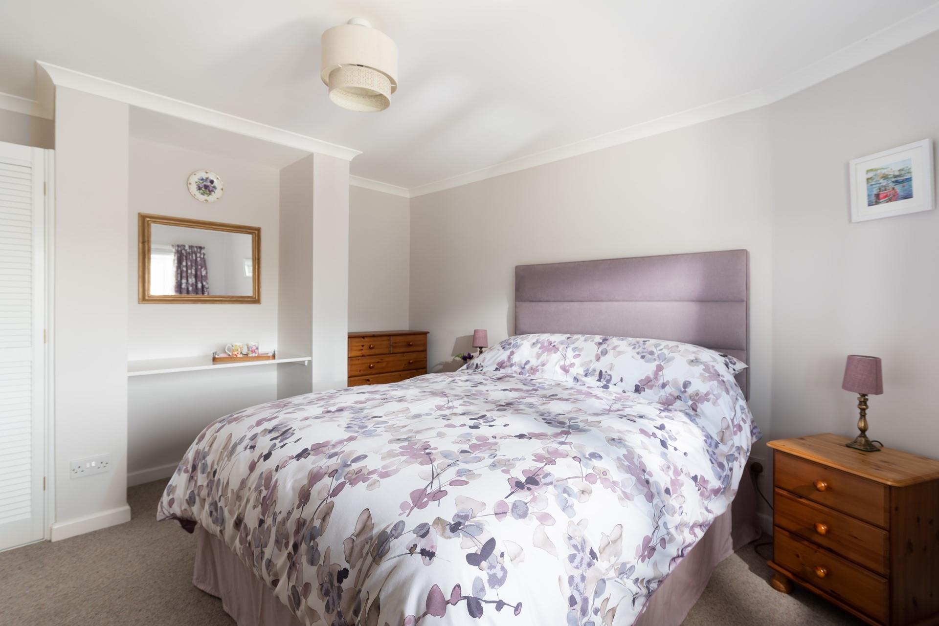 There is ample storage space for all your holiday clothes.