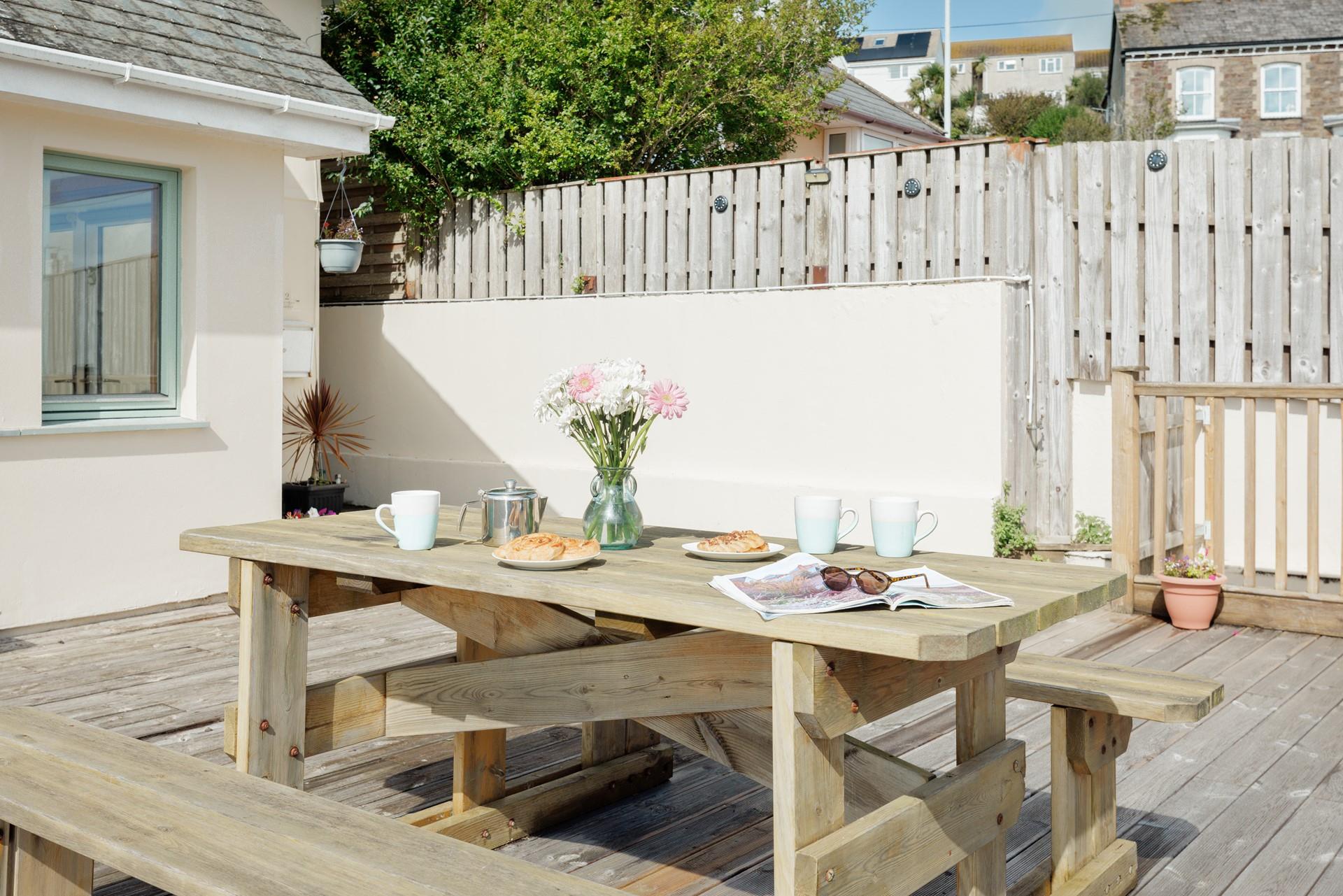 An ideal spot for your morning coffee or evening sundowner.