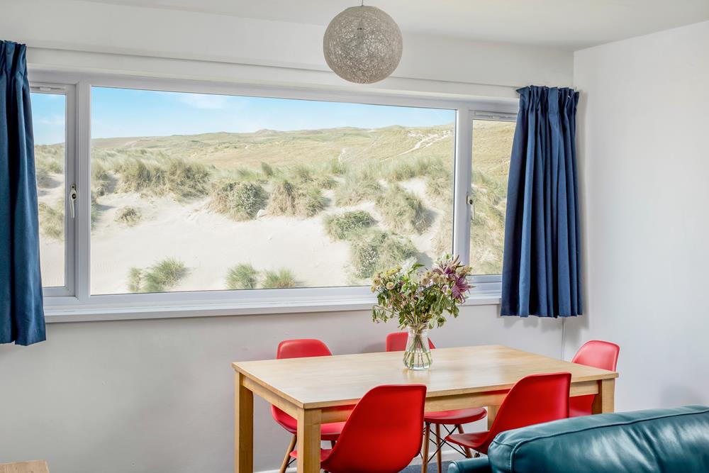 Admire the dune views from breakfast to dinner!