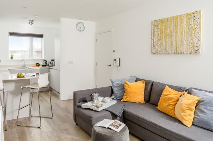 Beachside Mews, Sleeps 4 in Perranporth