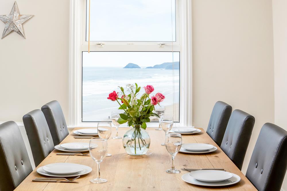 Sea views are on the menu at breakfast, lunch and dinner.