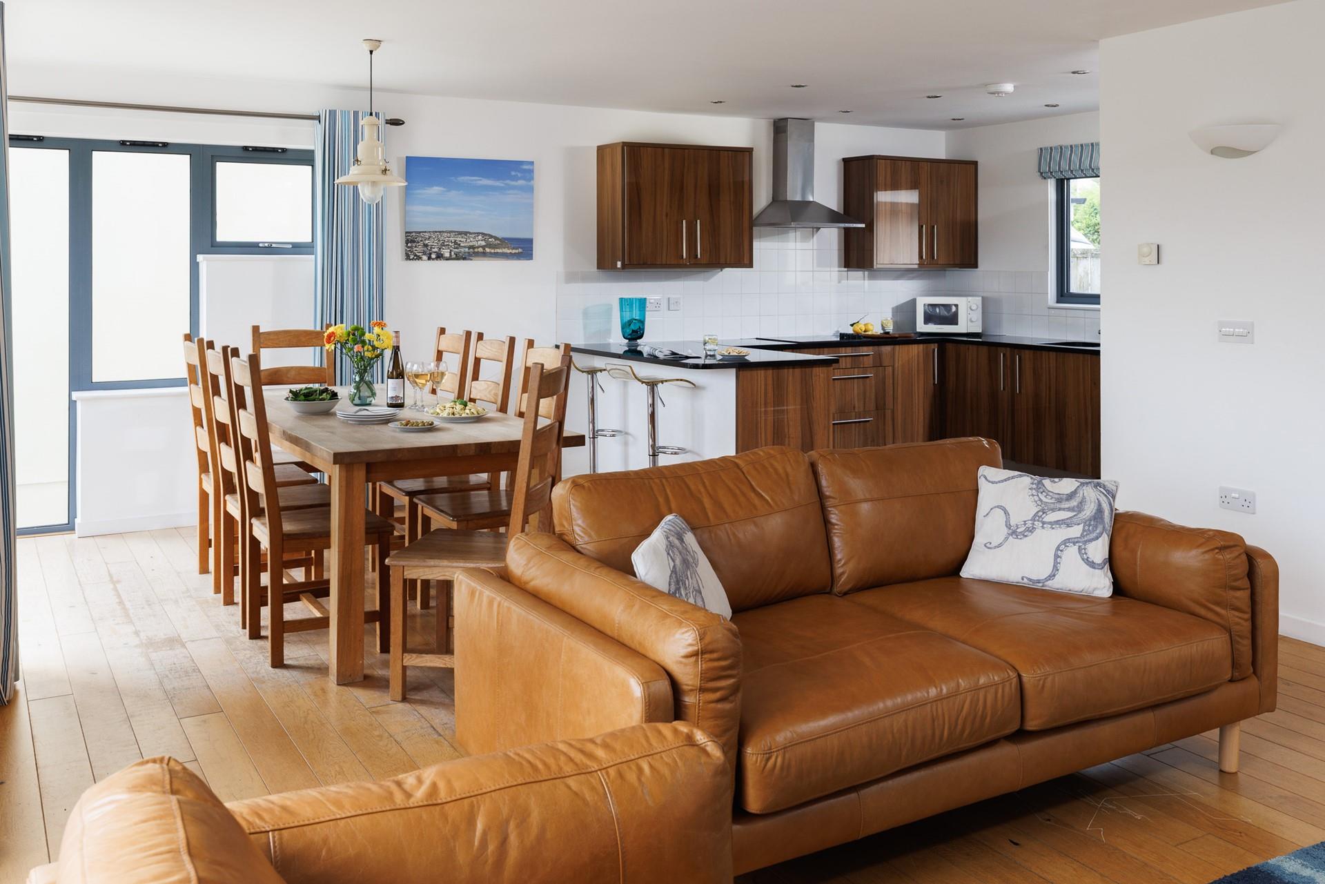 Open plan living means you can really make the most of time together.
