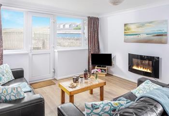 16 Sand Bay - Beachcomber in Perranporth