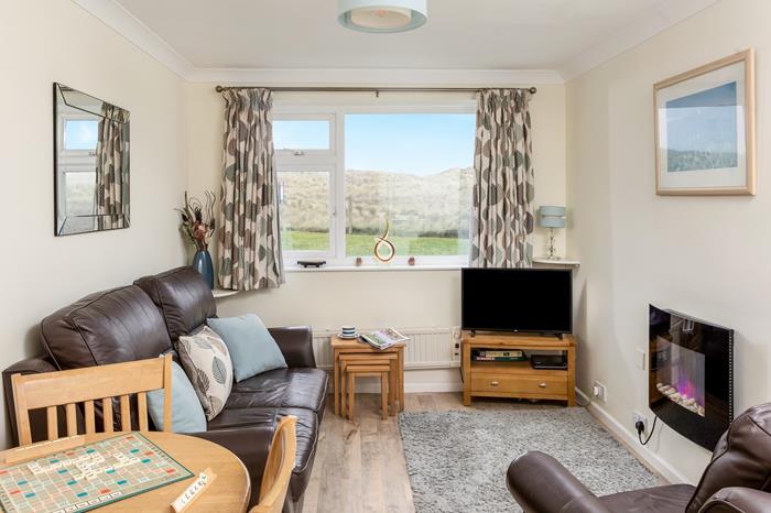 8 Penvenen, Sleeps 4 in Perranporth