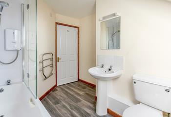 The roomy family bathrooms make bedtimes easy!