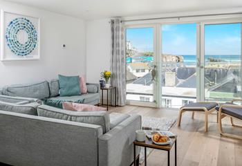 Put your feet up and enjoy the beautiful beach and sea views!