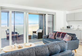 Coastal living at its finest! Open plan lounge, dining and kitchen make the most of the breathtaking view.