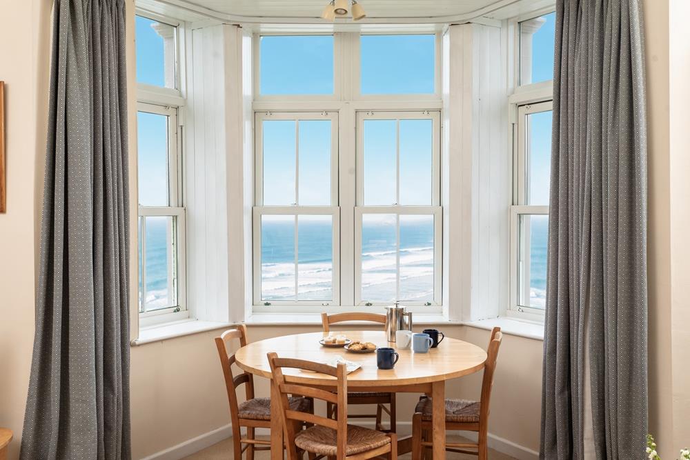 Admire the views from breakfast to dinner, as the tide rolls in and out. 