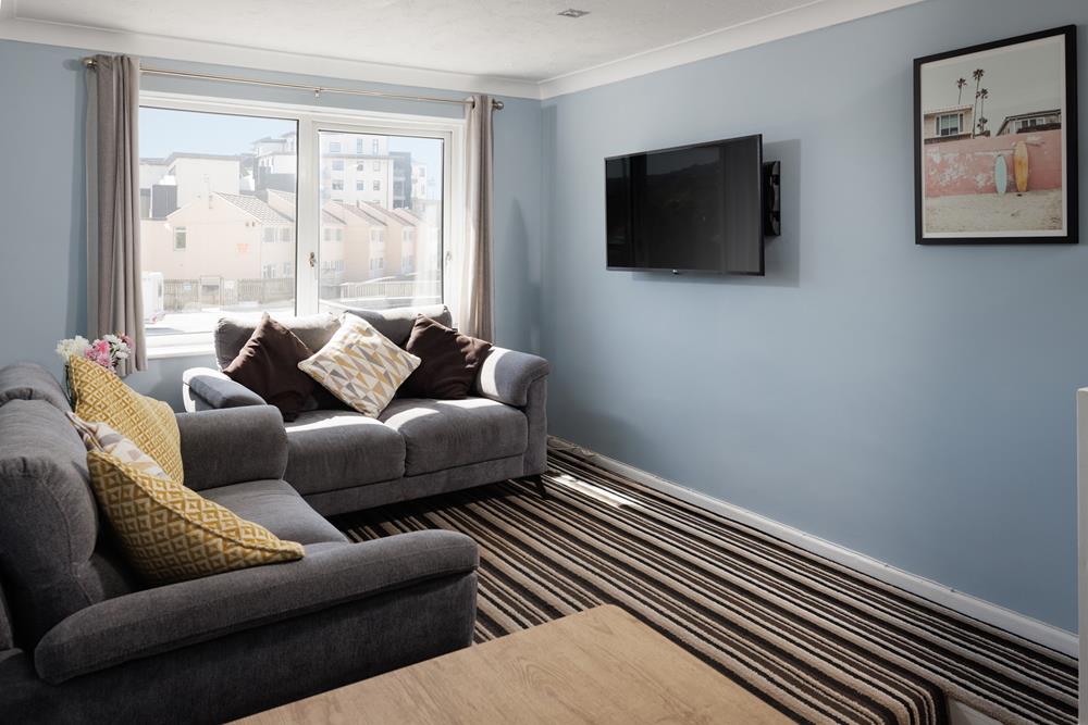 2 Penhale is a light and bright apartment by the sea!