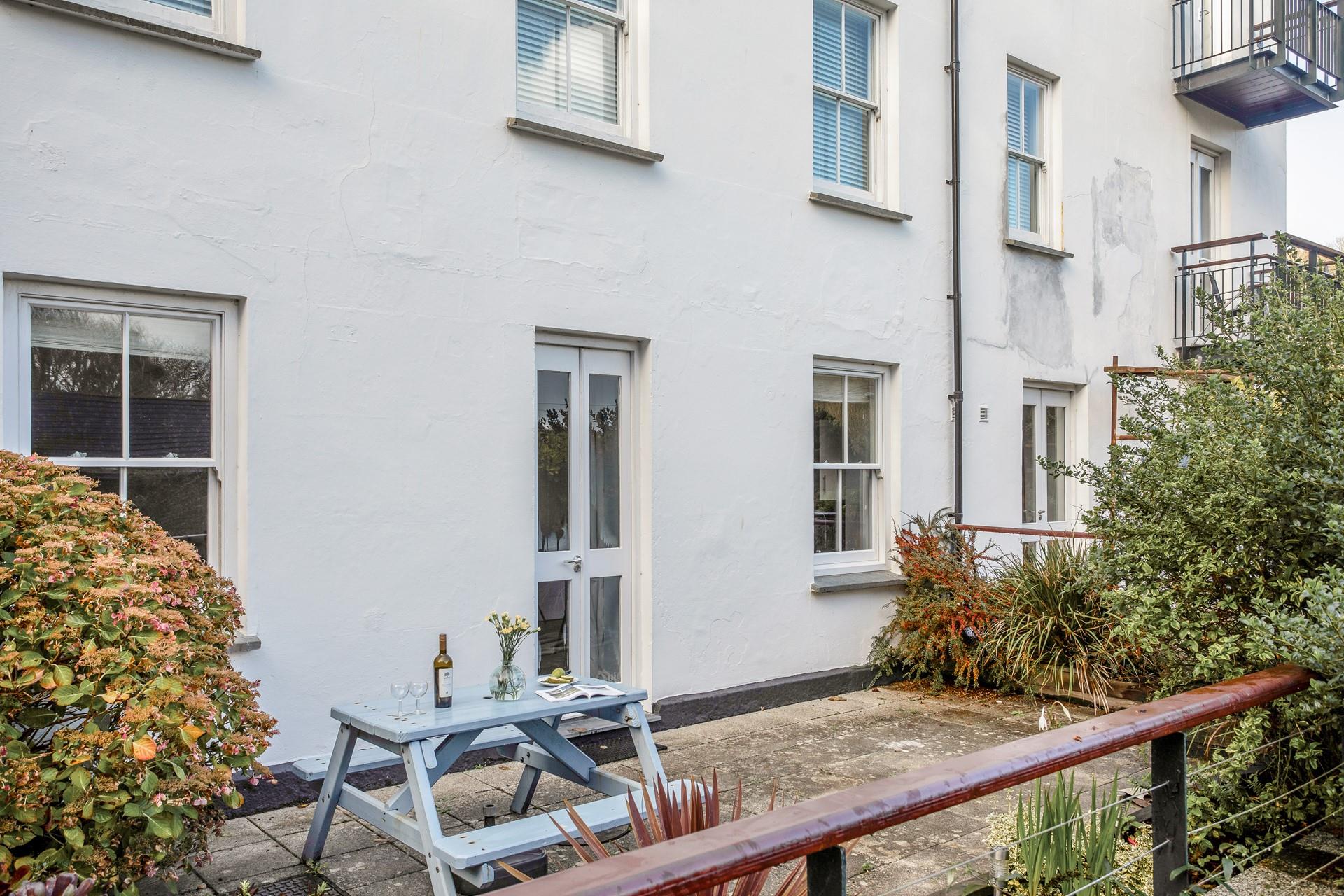 The outside terrace has a picnic bench perfect for tucking into breakfast.