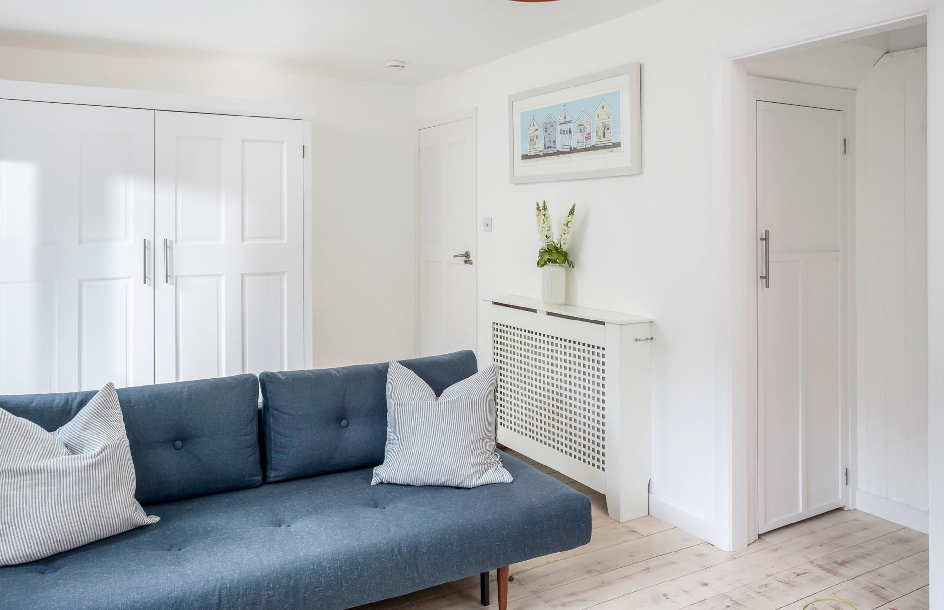 Relax in the snug with a hot chocolate in hand after a blustery walk across Portmellon beach.