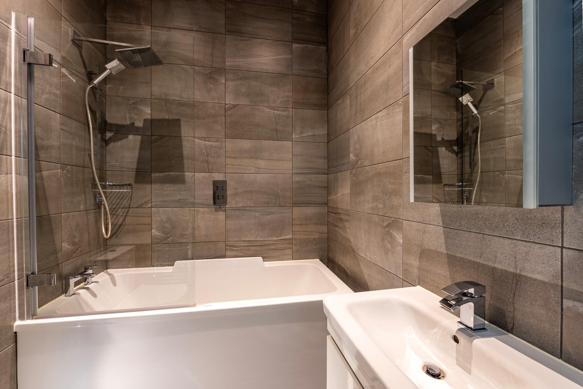 Run yourself a relaxing bath and unwind in the bubbles.