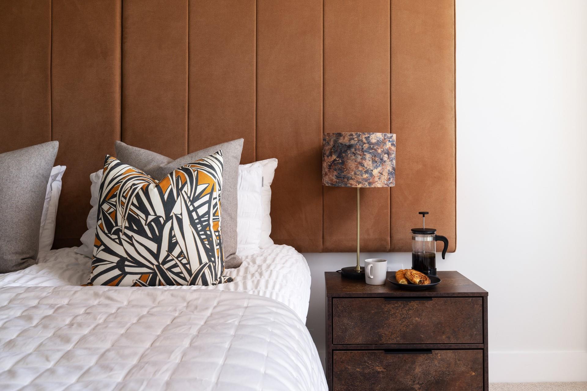 There are plenty of delicious bakeries nearby, so you can indulge in tasty breakfasts whilst on holiday.