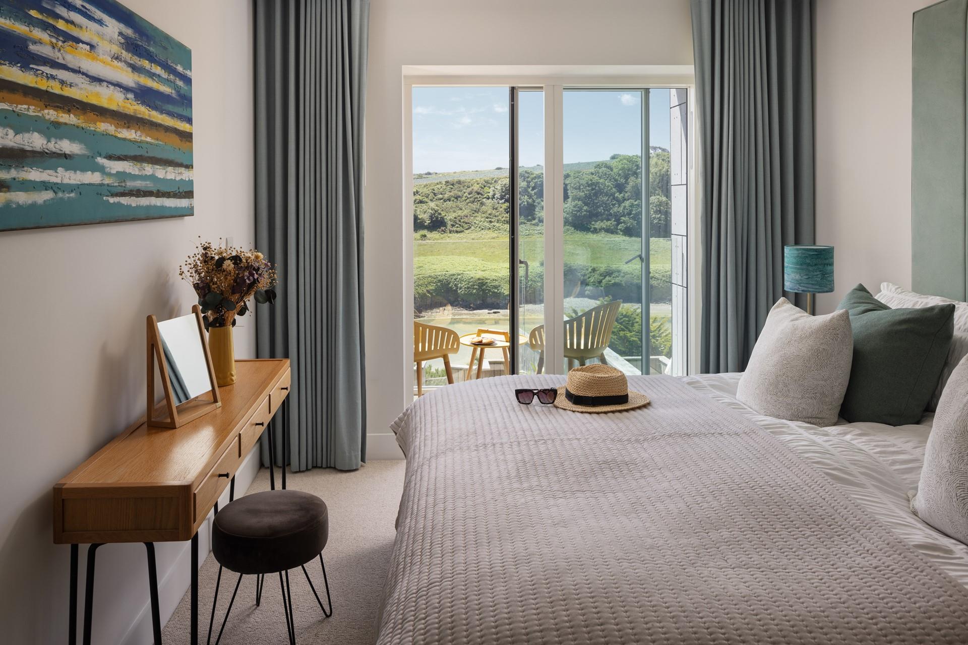 Wake up to sounds of the sea as the tides flows along the estuary.