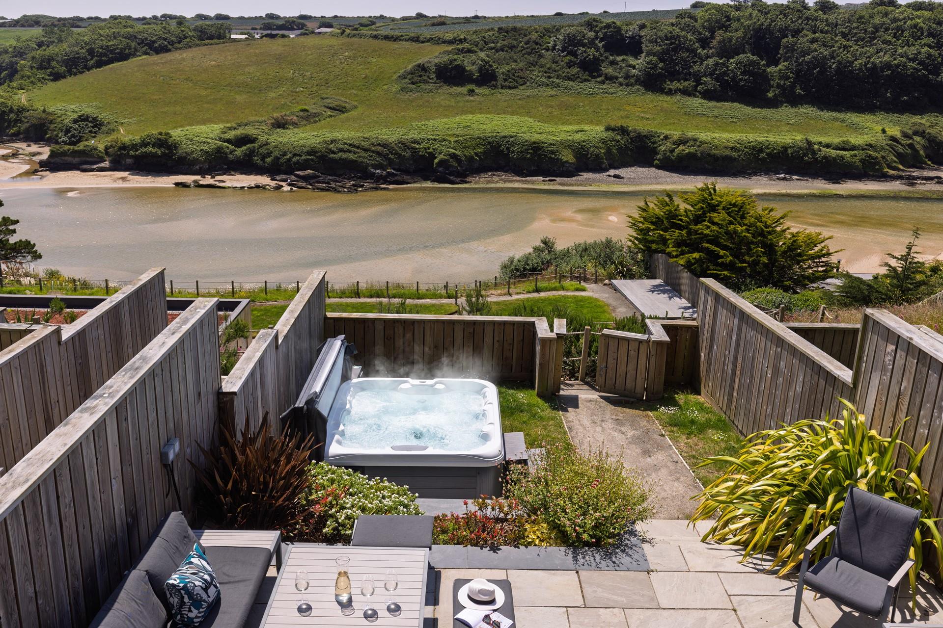 8 Woodlands offers an unforgettable escape in a sought after corner of Newquay.