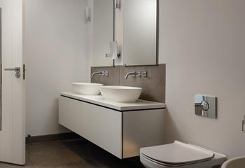 His and hers sinks make it a breeze getting ready in the mornings.