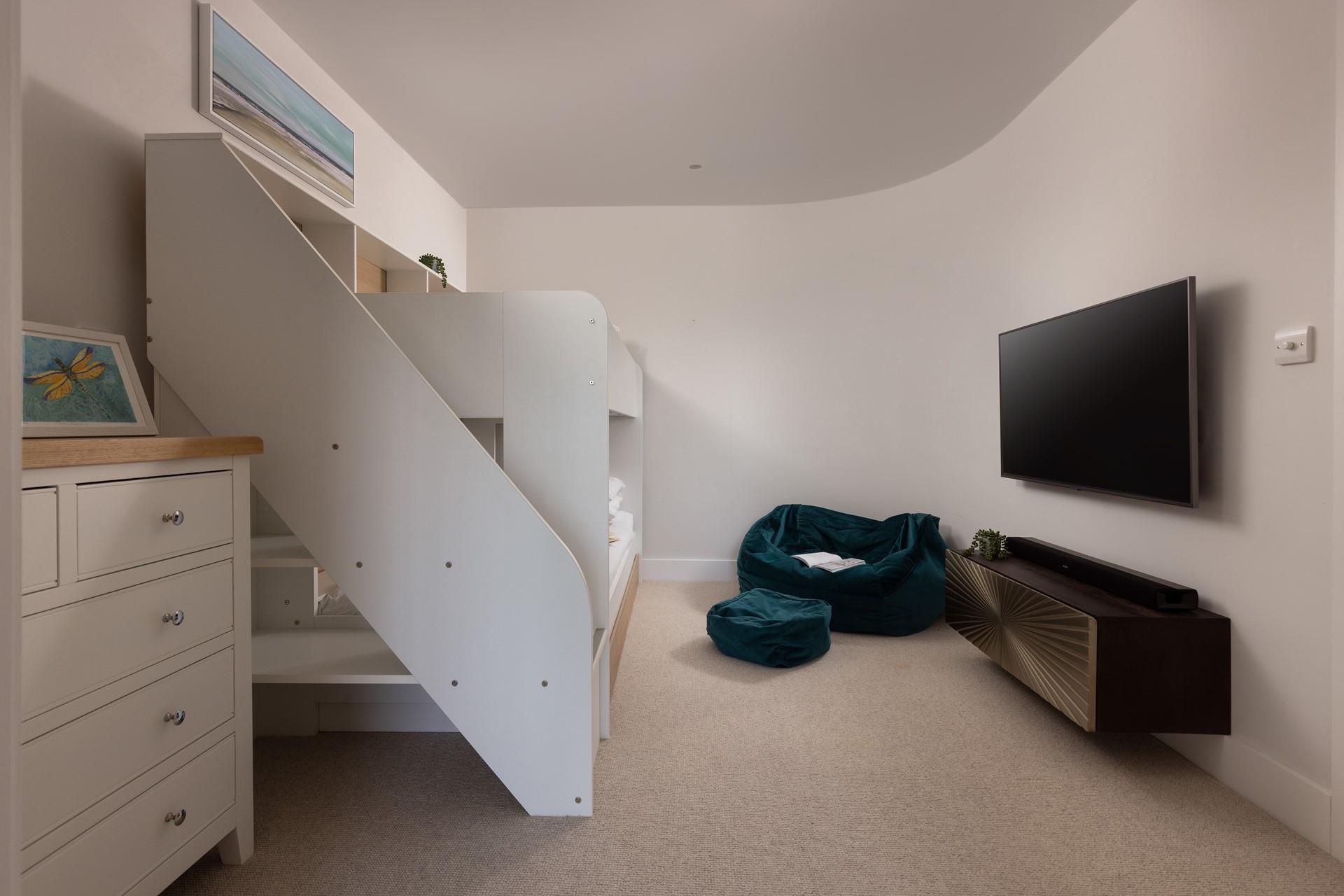 There's plenty to keep the kids entertained!