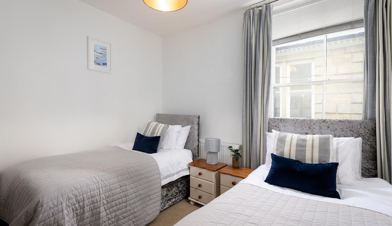 The twin beds are perfect for children or adults, your four-legged friend is also welcome at 2 Green Court.