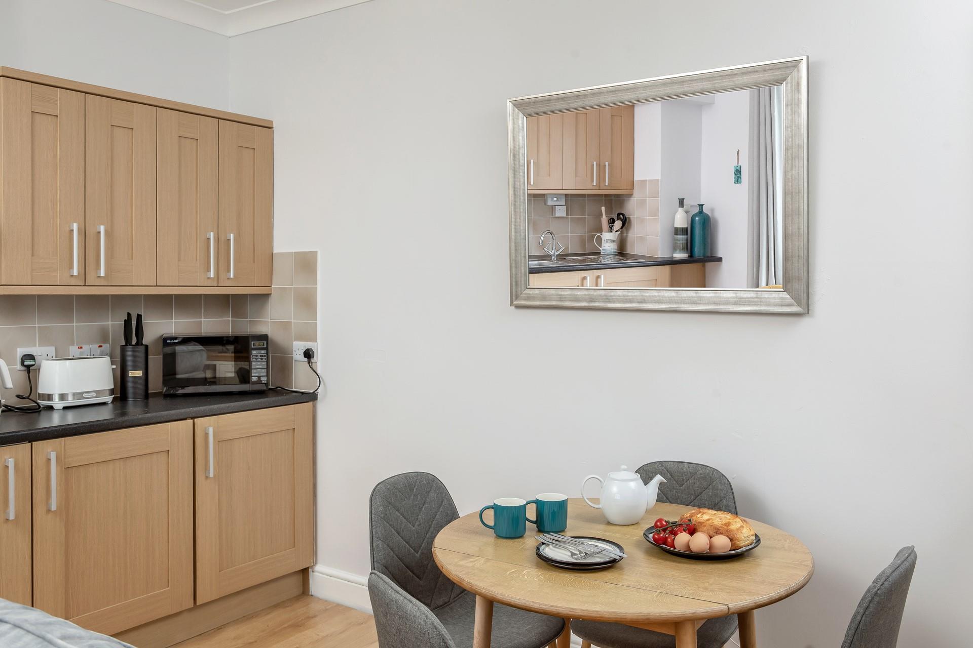 The kitchen is fully equipped to cook up a storm for dinner or prepare a picnic to take to the beach.