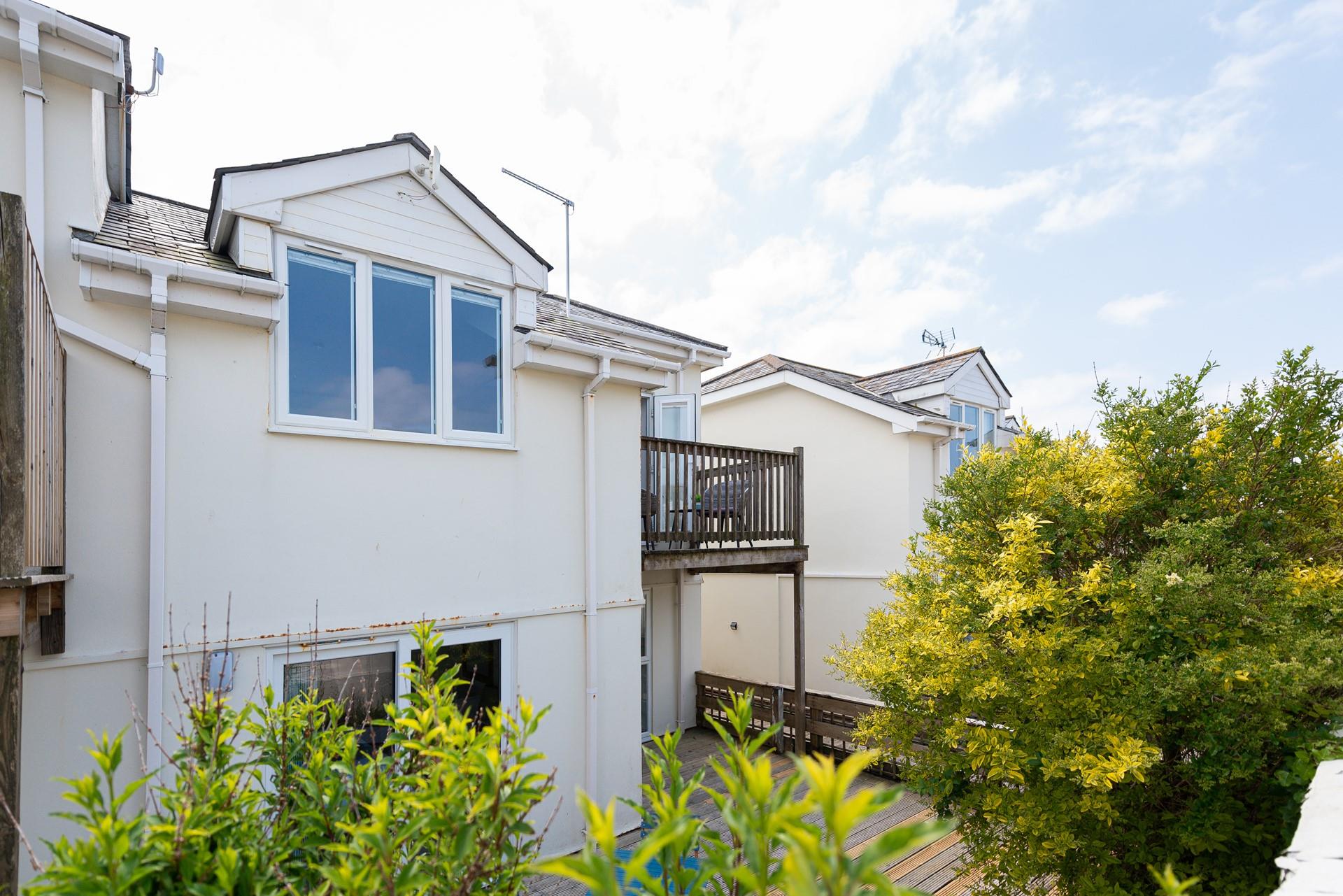 Head into Newquay town centre and explore the various shops and eateries.