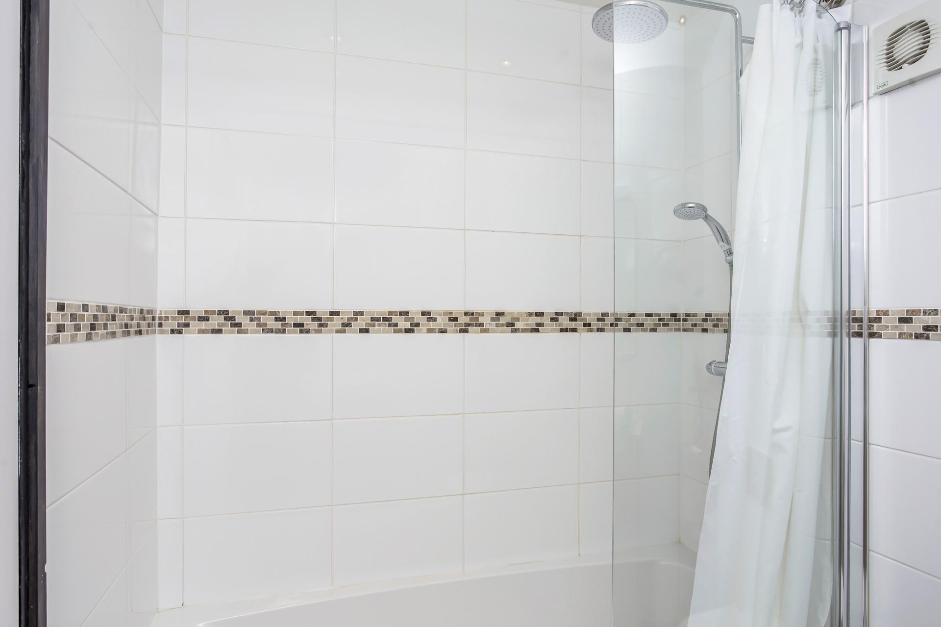 Relax and unwind with a long luxurious soak in a bubble bath.