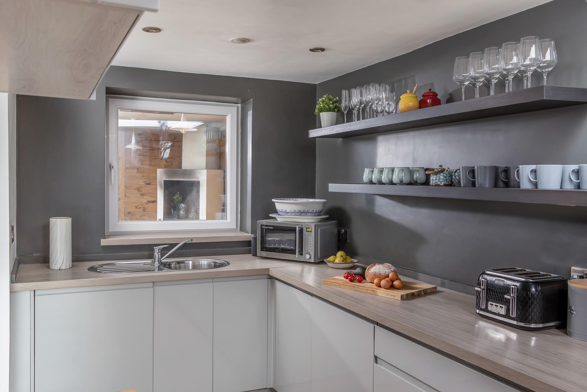 Start the day with a coffee fresh from the Nespresso coffee machine.