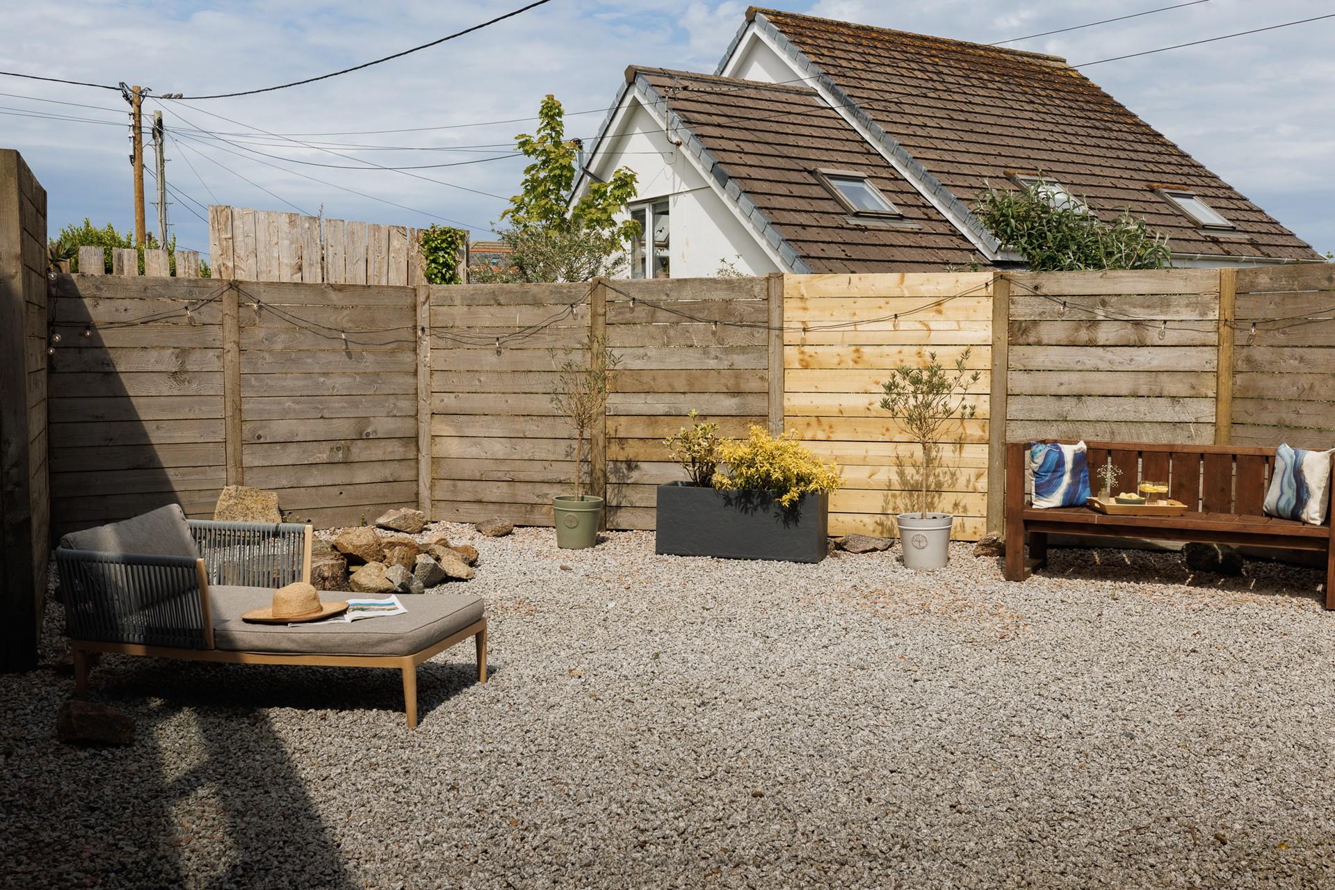 The garden offers a variety of places to sit back and relax!