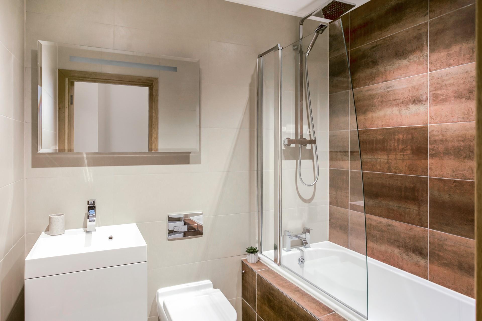 Run yourself a relaxing bath and unwind in the bubbles after a long coast path ramble.