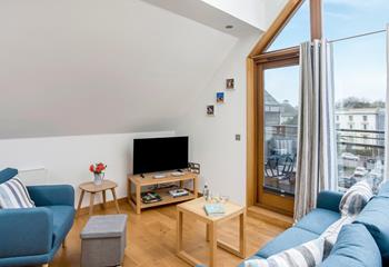 After a day out in south Cornwall, come back to your harbourside retreat.