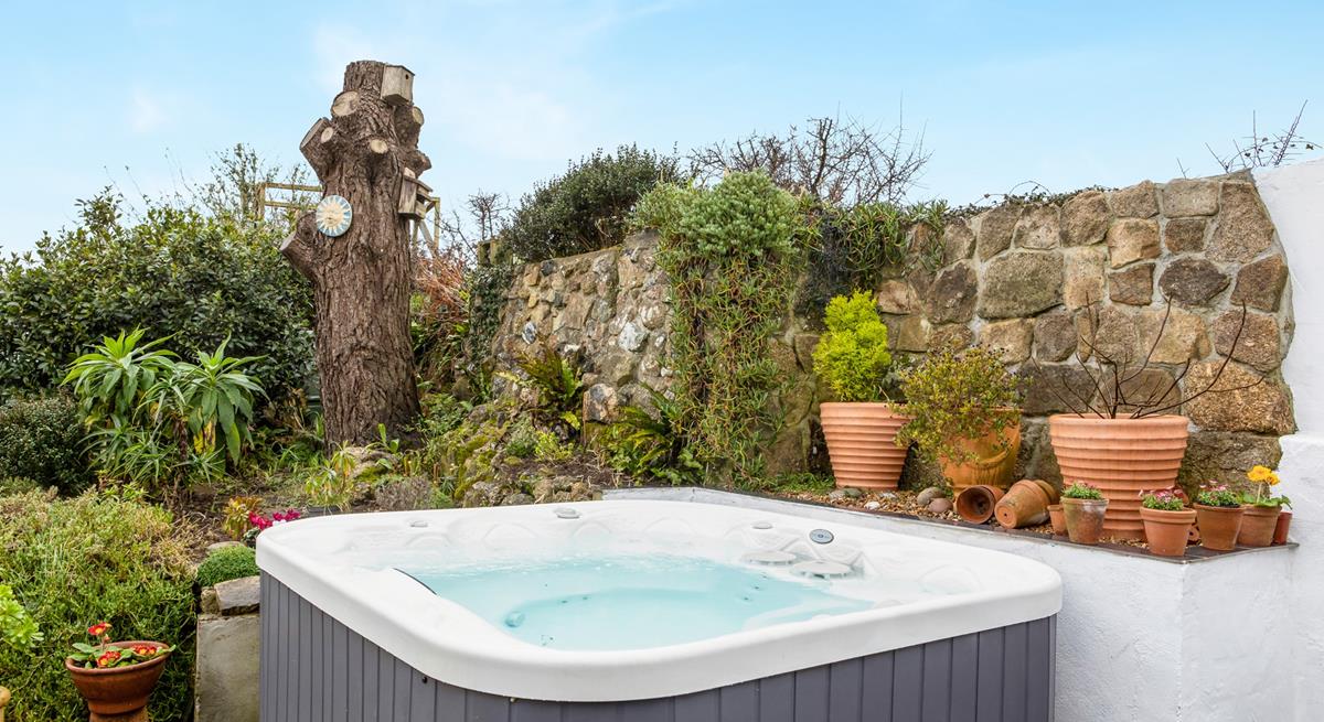 Gaze out at St Michael's Mount whilst unwinding from the stresses of daily life in the hot tub.