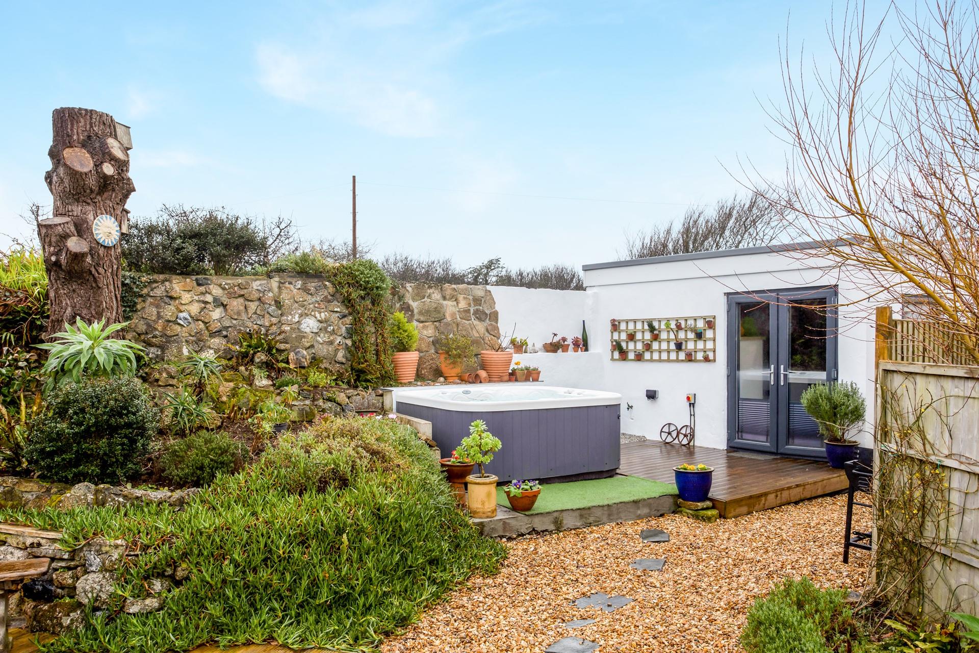 Sink into a good book on long lazy afternoons in the garden.