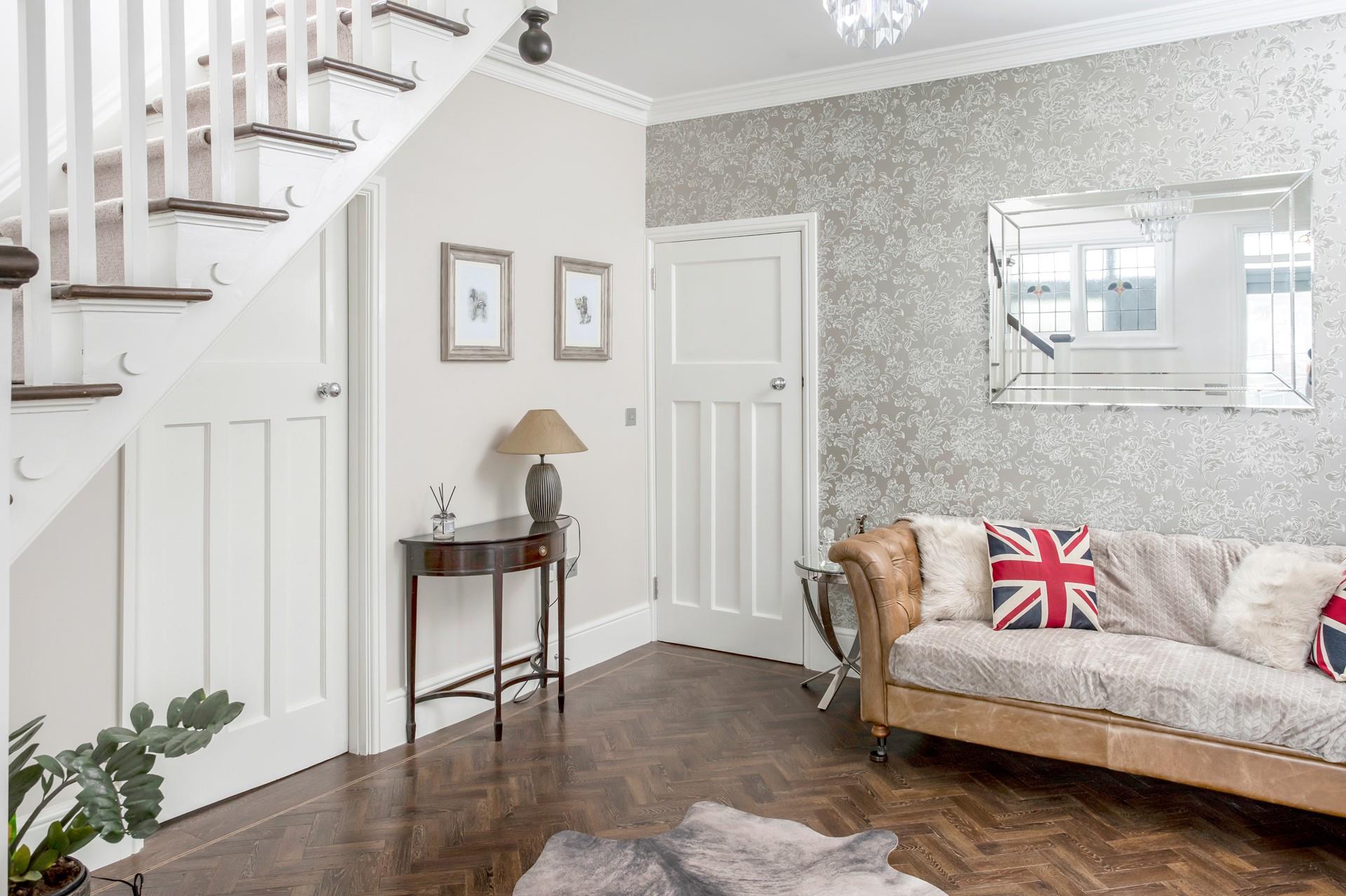 You can bring your furry friend along with you to Saint Ia!