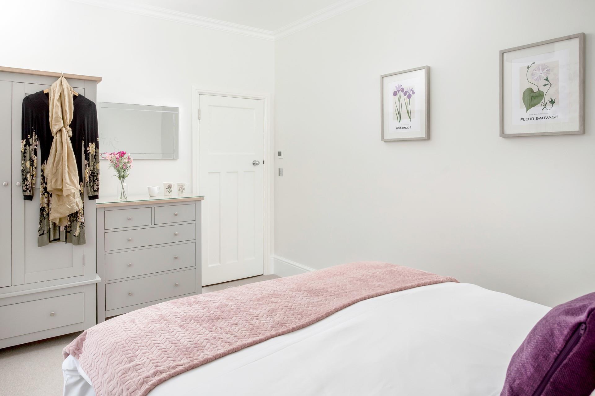 There is ample space for all your holiday clothes.