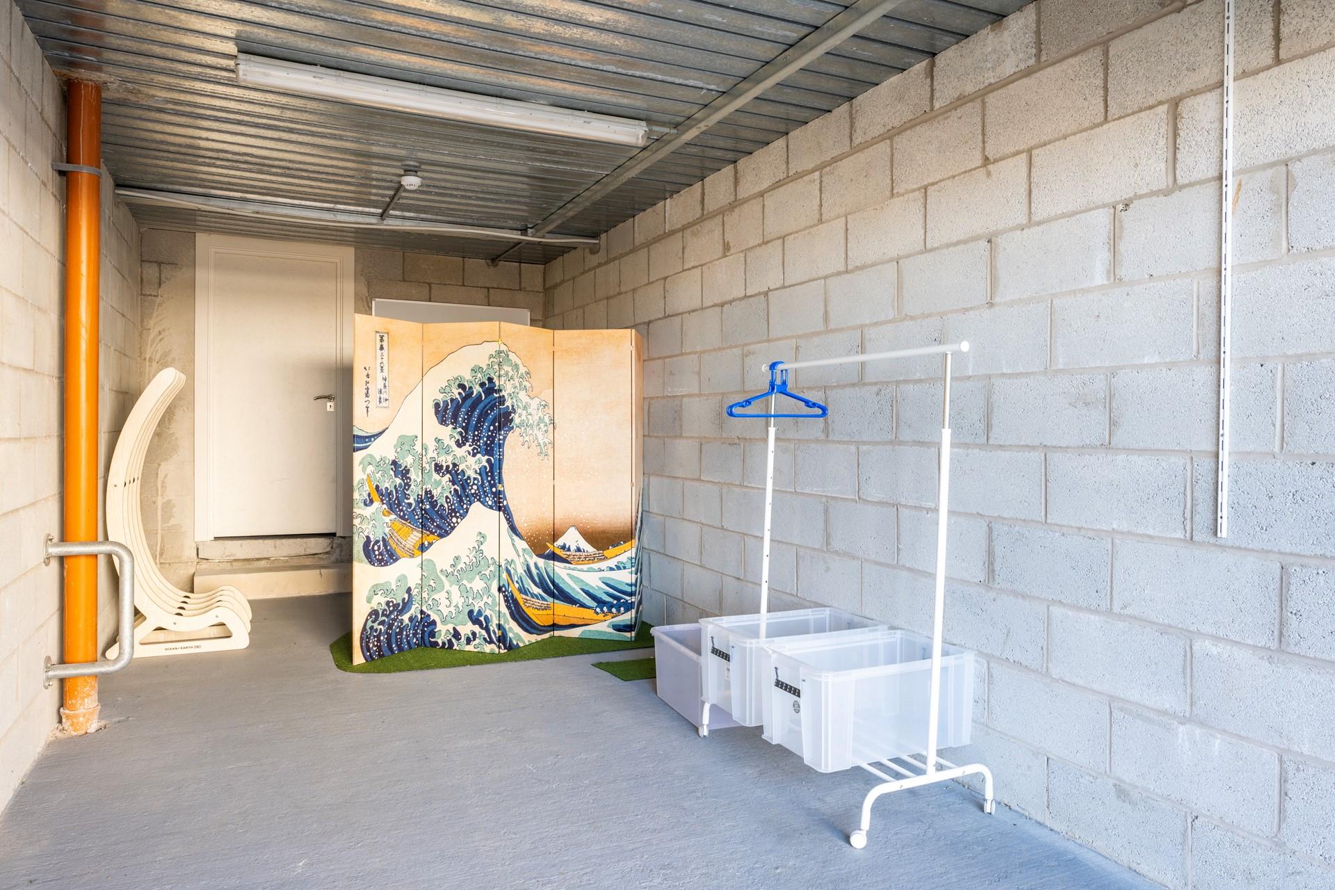 There is parking included so you can come and go as you please with a space to come back to.