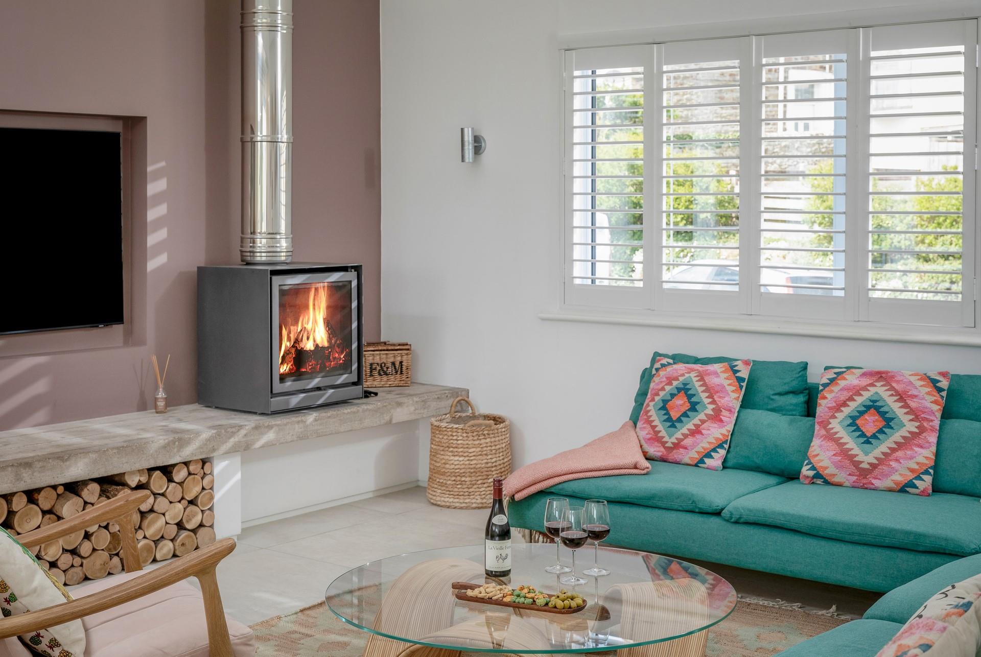 Pour yourself a glass of wine and sink into relaxation mode.