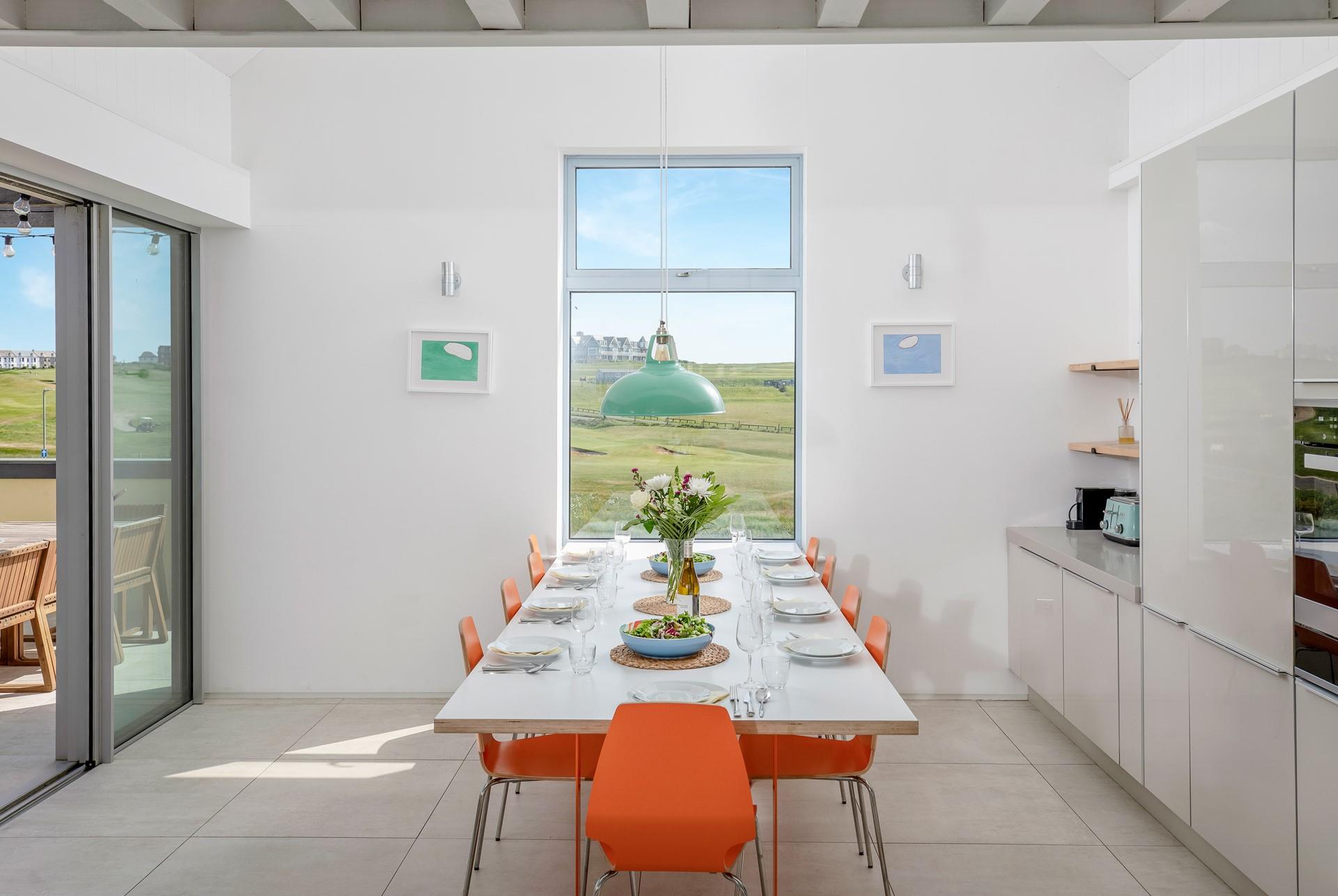 Gather together with family and friends for an unforgettable beachside holiday.