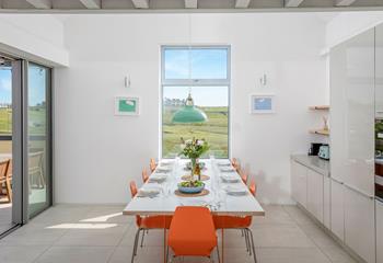 Gather together with family and friends for an unforgettable beachside holiday.