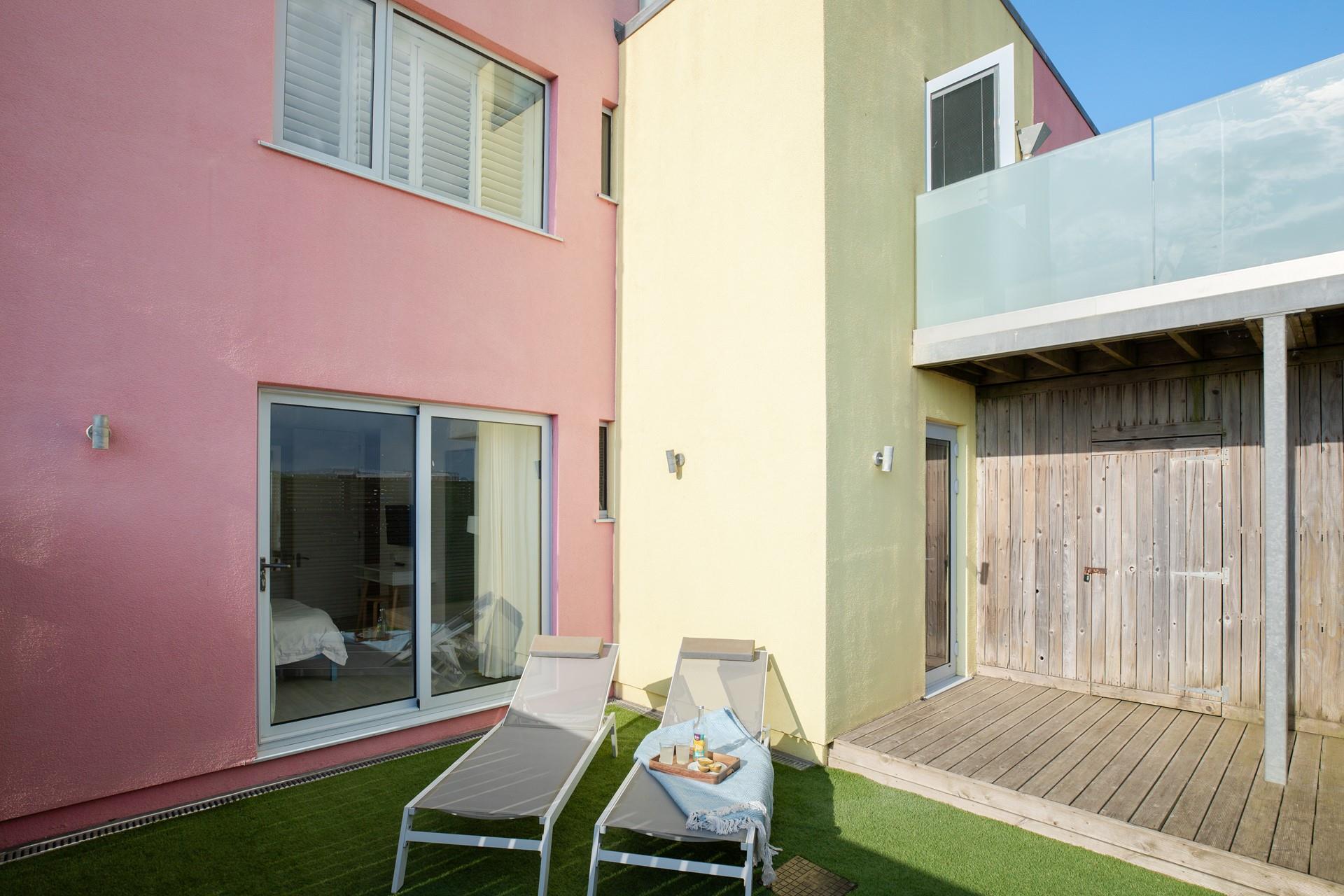 Soak up the sun on the loungers.