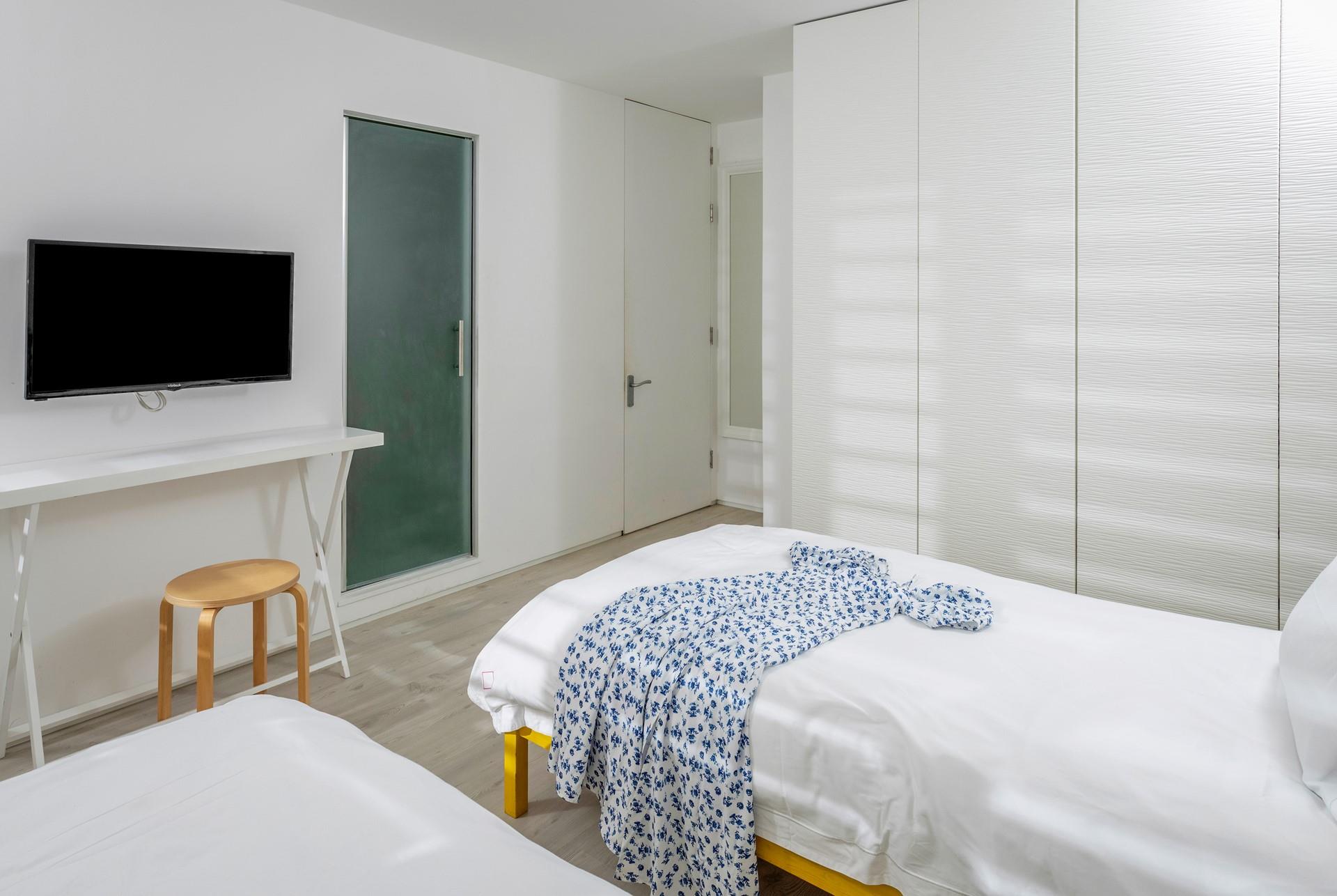 Relax and unwind after a day of exploring North Cornwall.