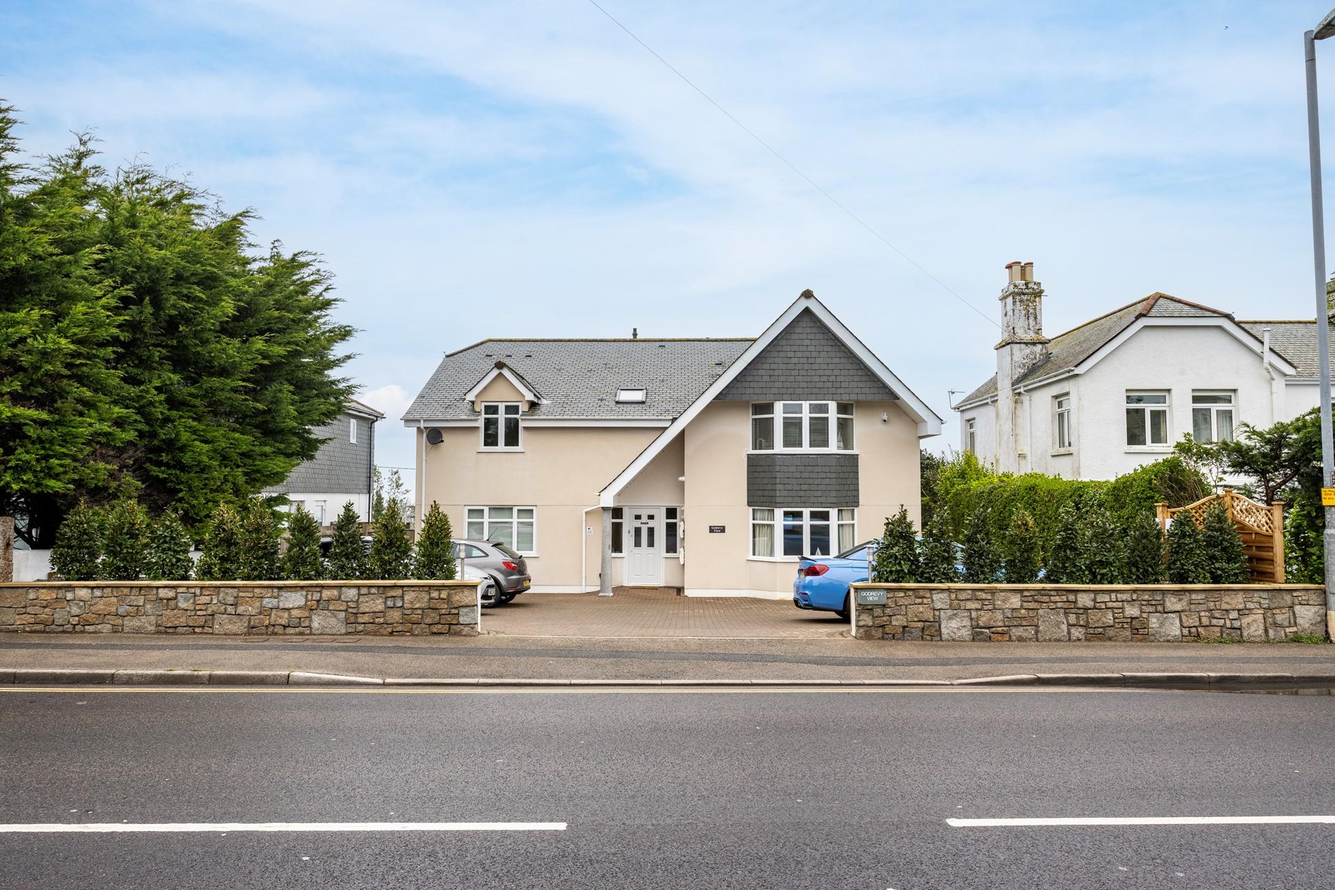 Step out the doorstep and be on the white sands of Carbis Bay in minutes.