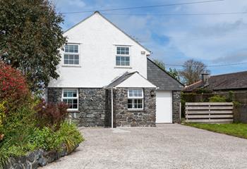 Meadow View, St Martin in Helford River