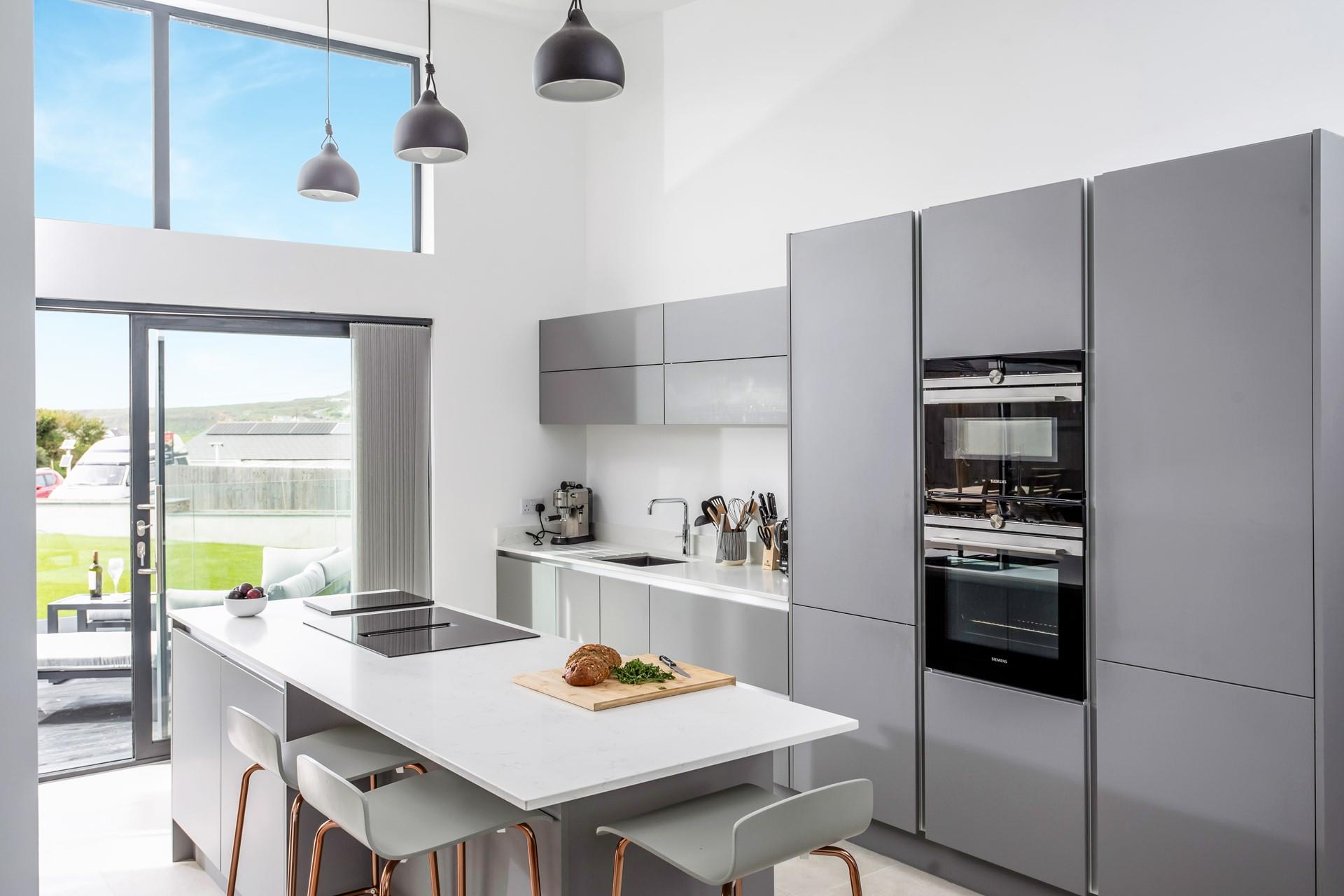 With all the appliances you need to cook up a storm.