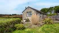 The garden is a delight to watch your furry friend play whilst listening to the sounds of nature around.