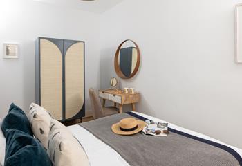 Spend memorable days on the beach before coming back to this comfortable base.